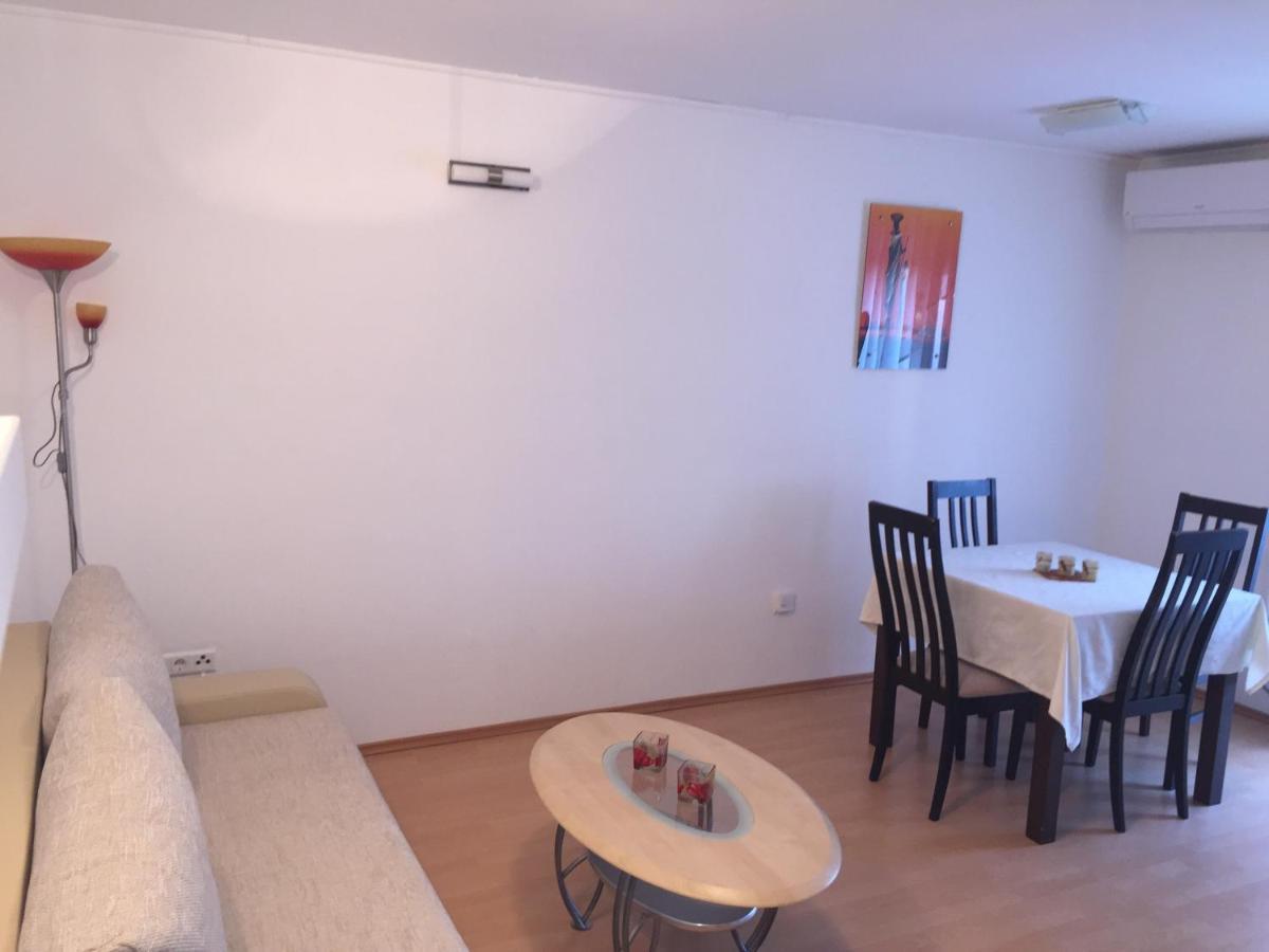 Apartments Kukuruzovic Vrh  Bagian luar foto